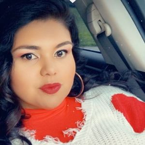 Meet your Posher, Vanessa